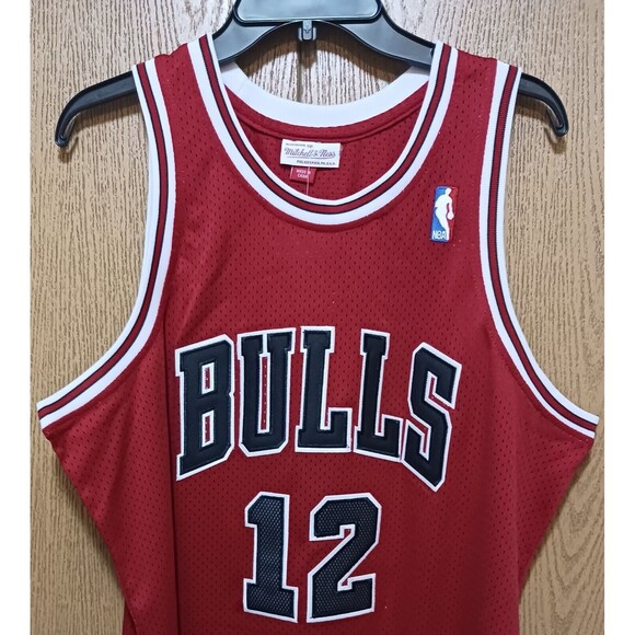 Michael Jordan (Mitchell/Ness)-(Bulls)-(Jersey)-(Red)-(New)-(Size:XL)-$100.00 - Picture 3 of 6